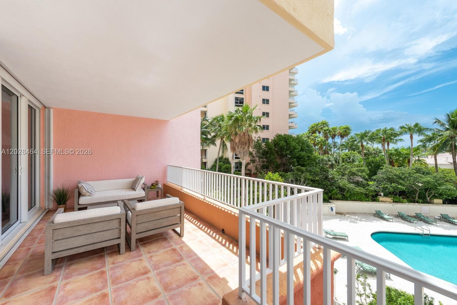 781 Crandon Blvd 405 photo 5