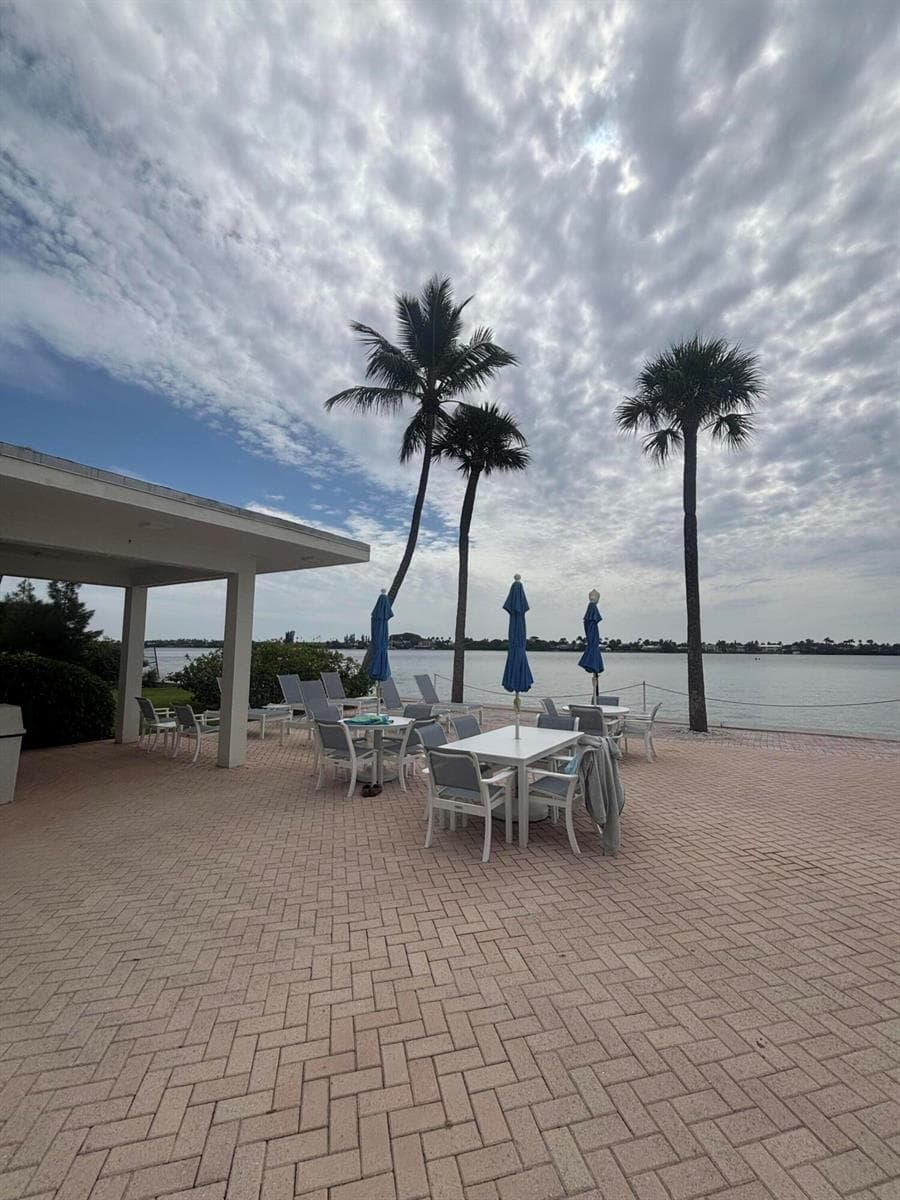 2600 N Flagler Drive 808 photo 12