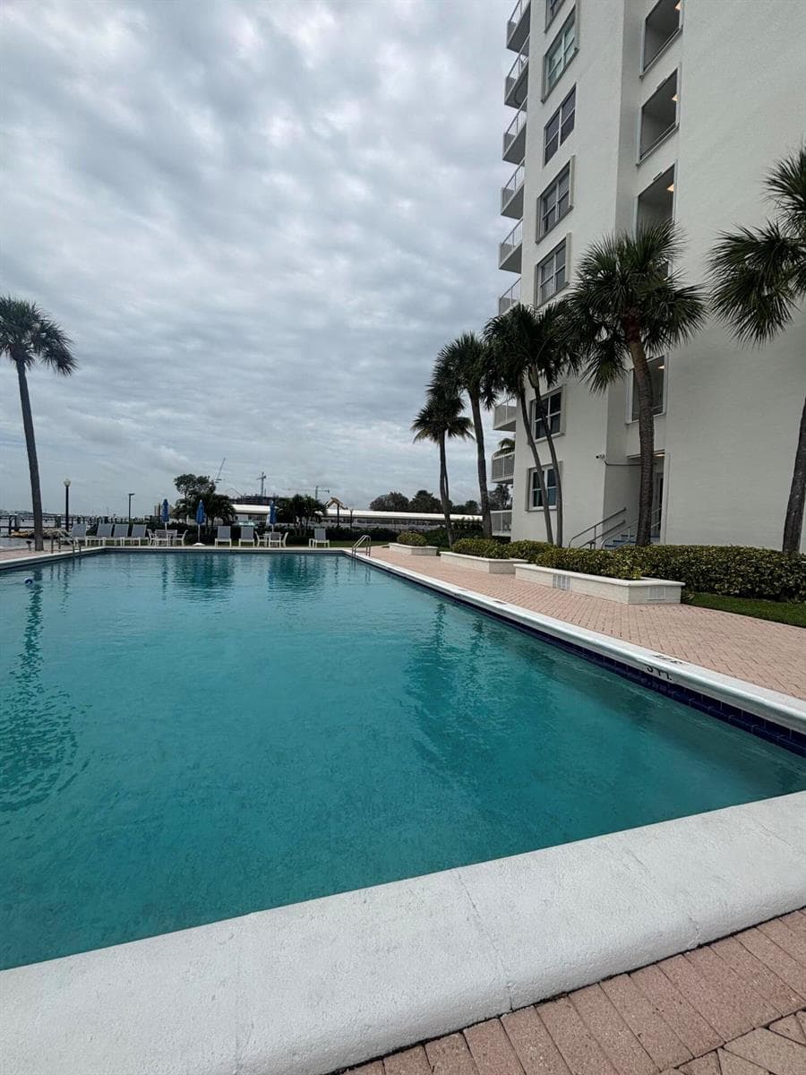 2600 N Flagler Drive 808 photo 14