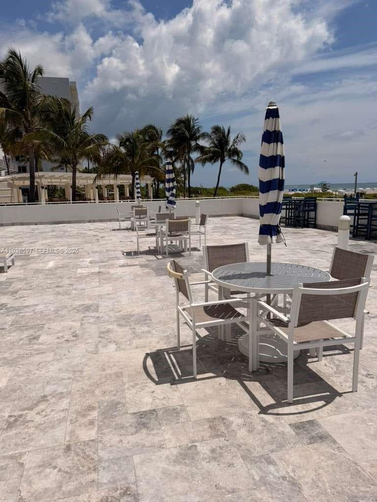 401 Ocean Dr 224 photo 5