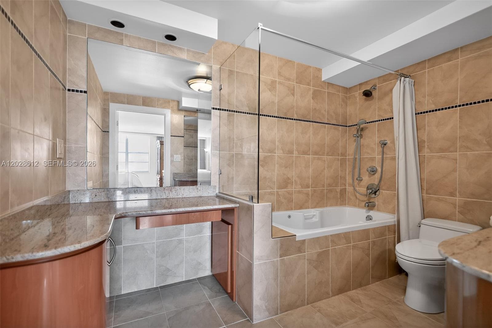 230 174th St 902 photo 19
