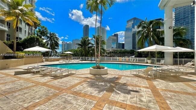 801 Brickell Key Blvd 906 photo 17