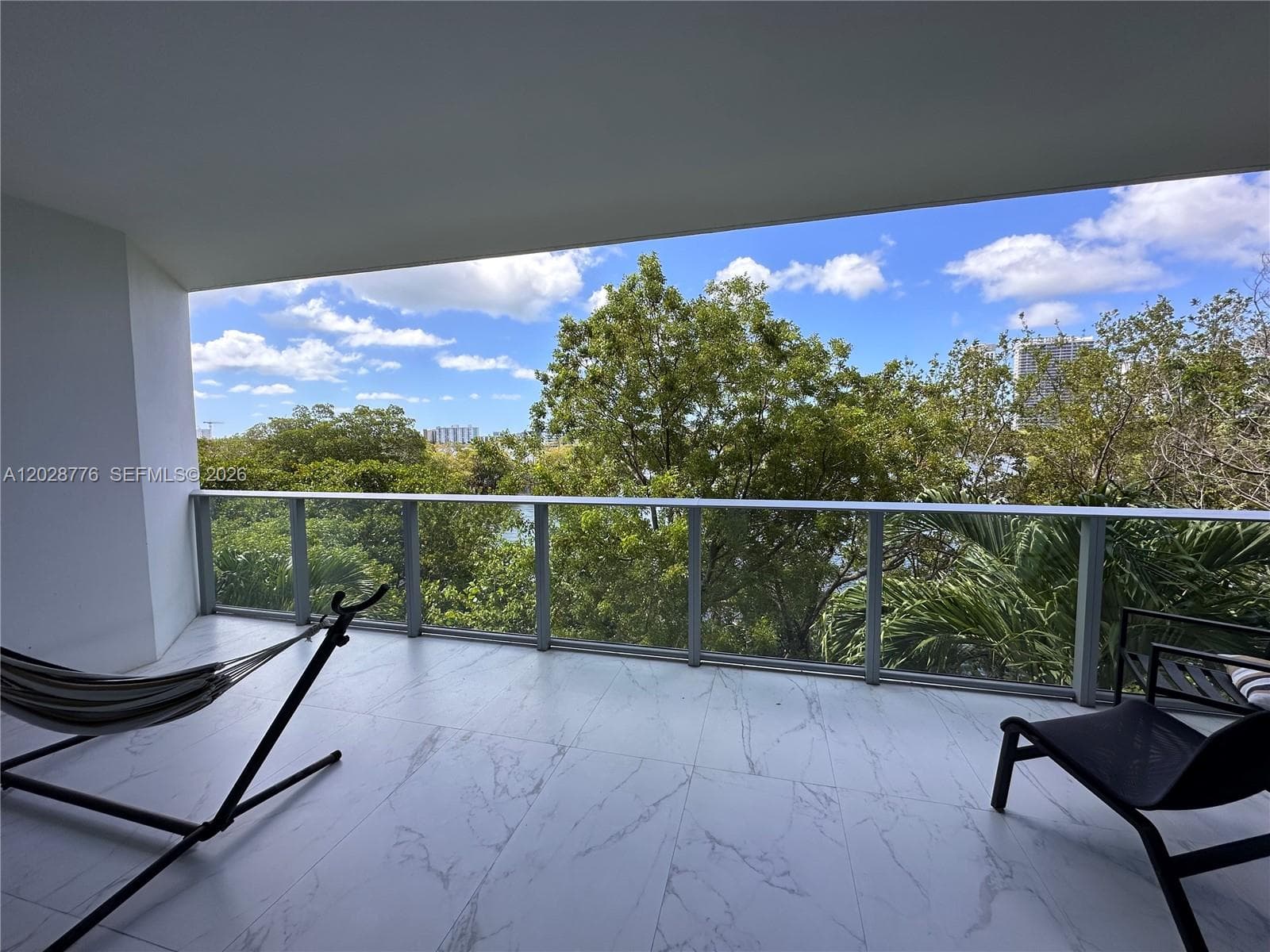 17111 Biscayne Blvd 208 photo 2