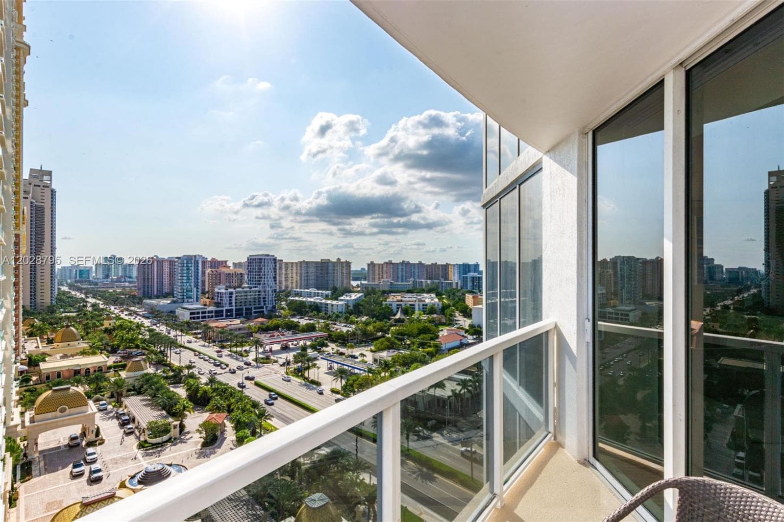 18001 Collins Ave 1414 photo 18