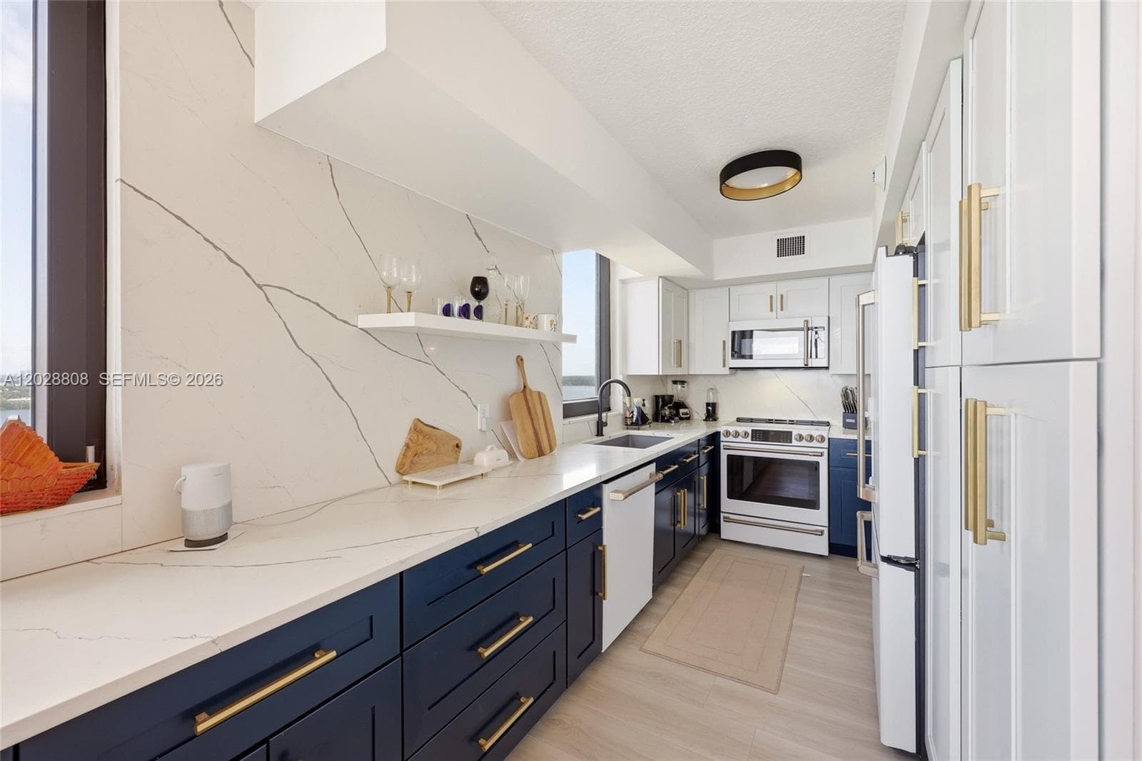 5380 N Ocean Dr 18B photo 7