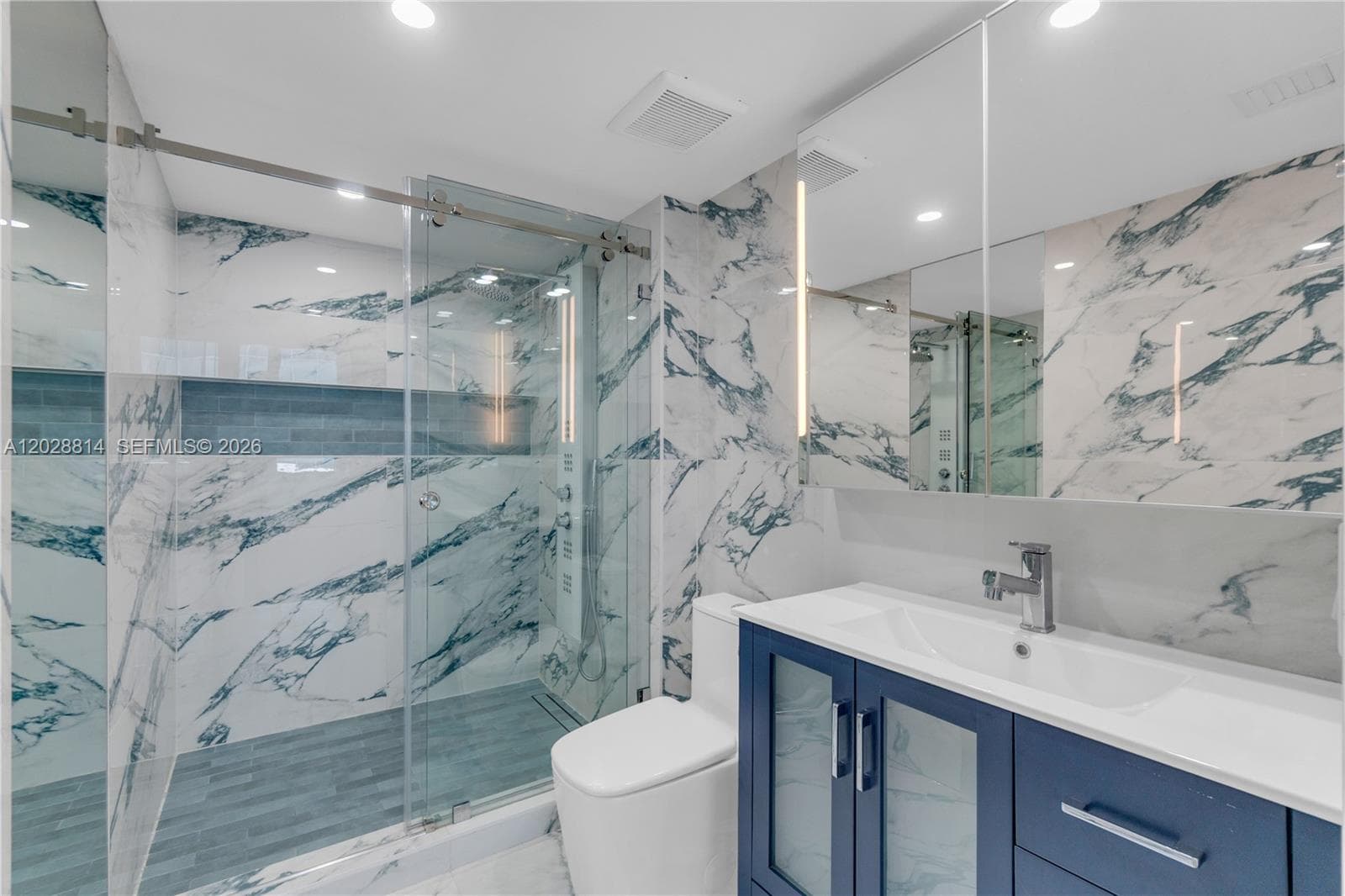 1155 Brickell Bay Dr PH102 photo 22