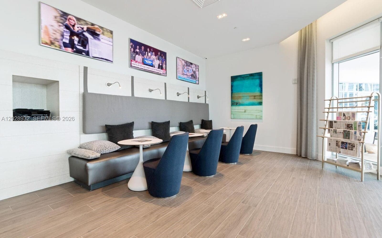 17111 N Biscayne Blvd 1703 photo 17