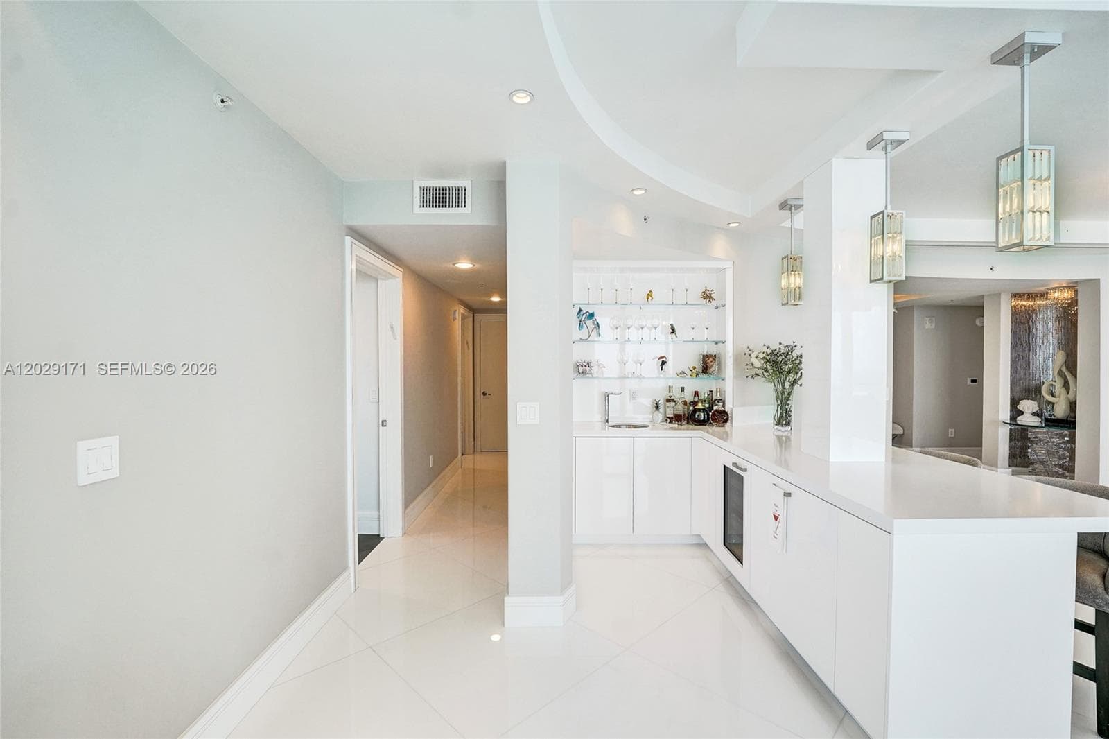 3101 S Ocean Dr 2208 photo 8