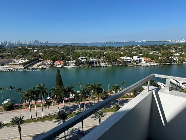 5161 Collins Ave 1709 photo 10