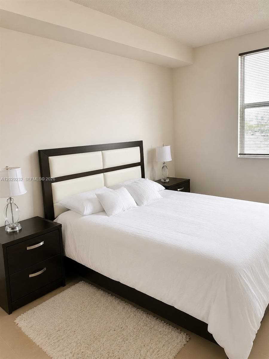 17100 N Bay Rd 1605 photo 13