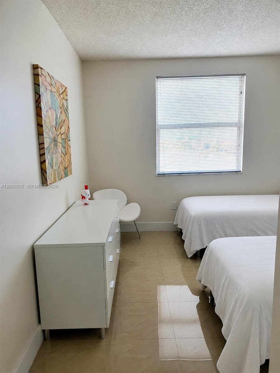 17100 N Bay Rd 1605 photo 18