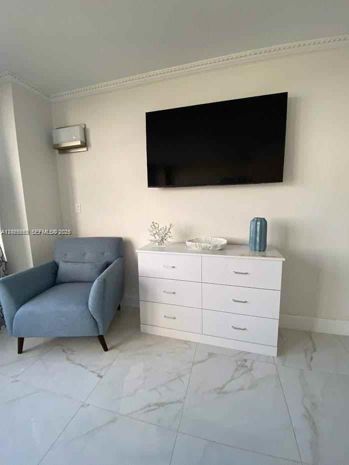 2500 Parkview Dr 1008 photo 9