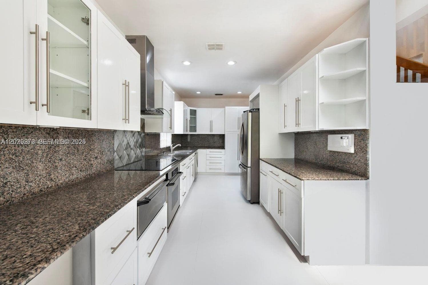 2000 S Bayshore Dr 58 photo 8
