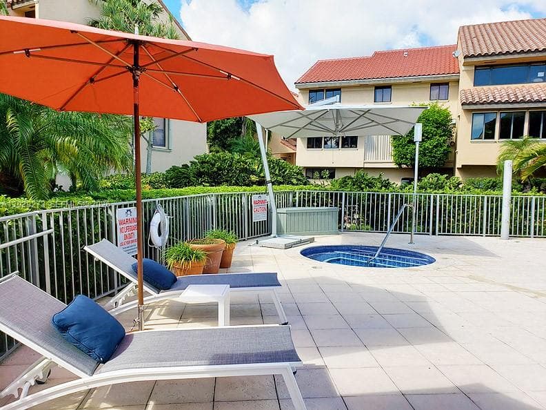2000 S Bayshore Dr 58 photo 25