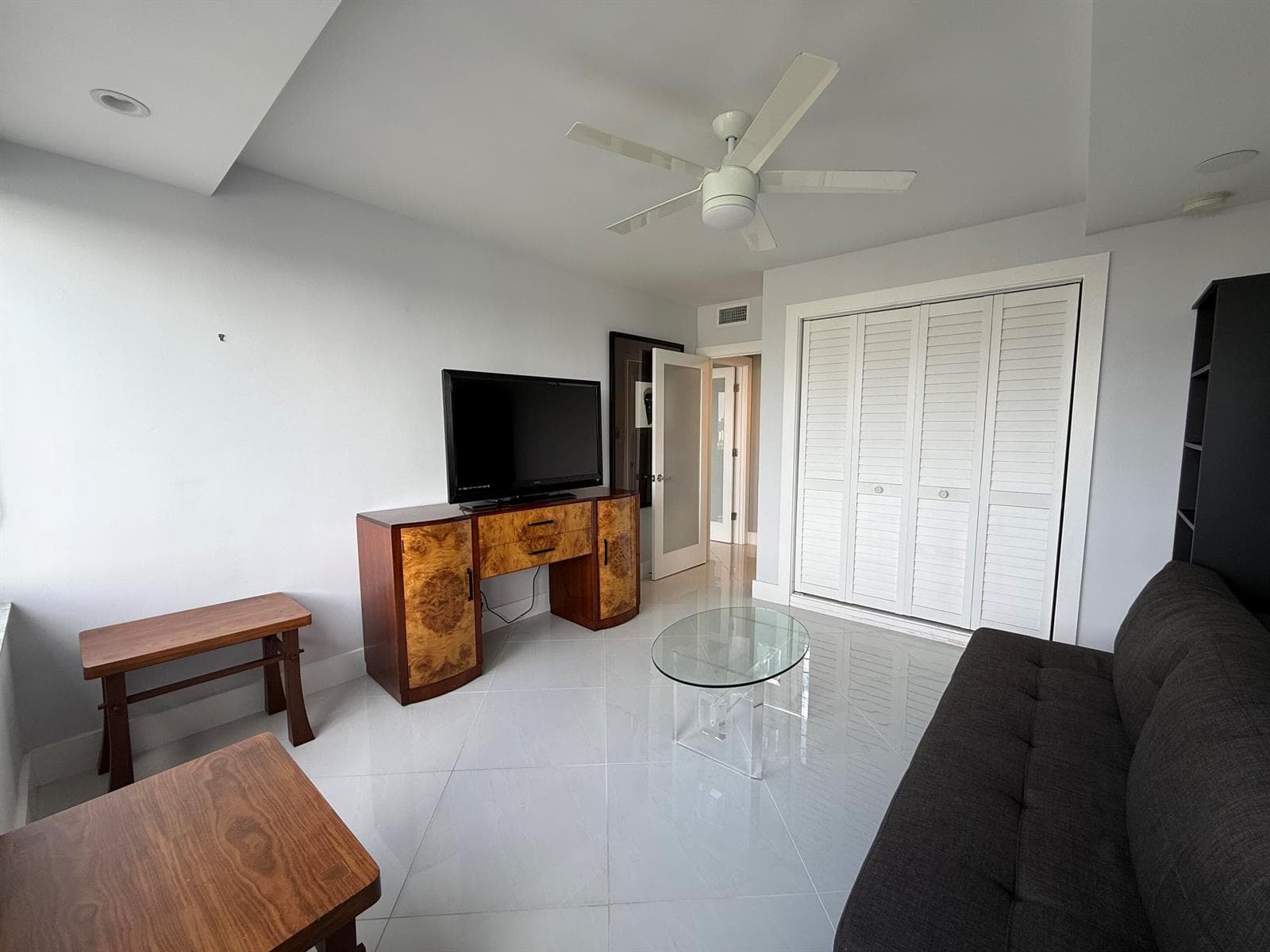 3233 NE 34th Street 1504 photo 11