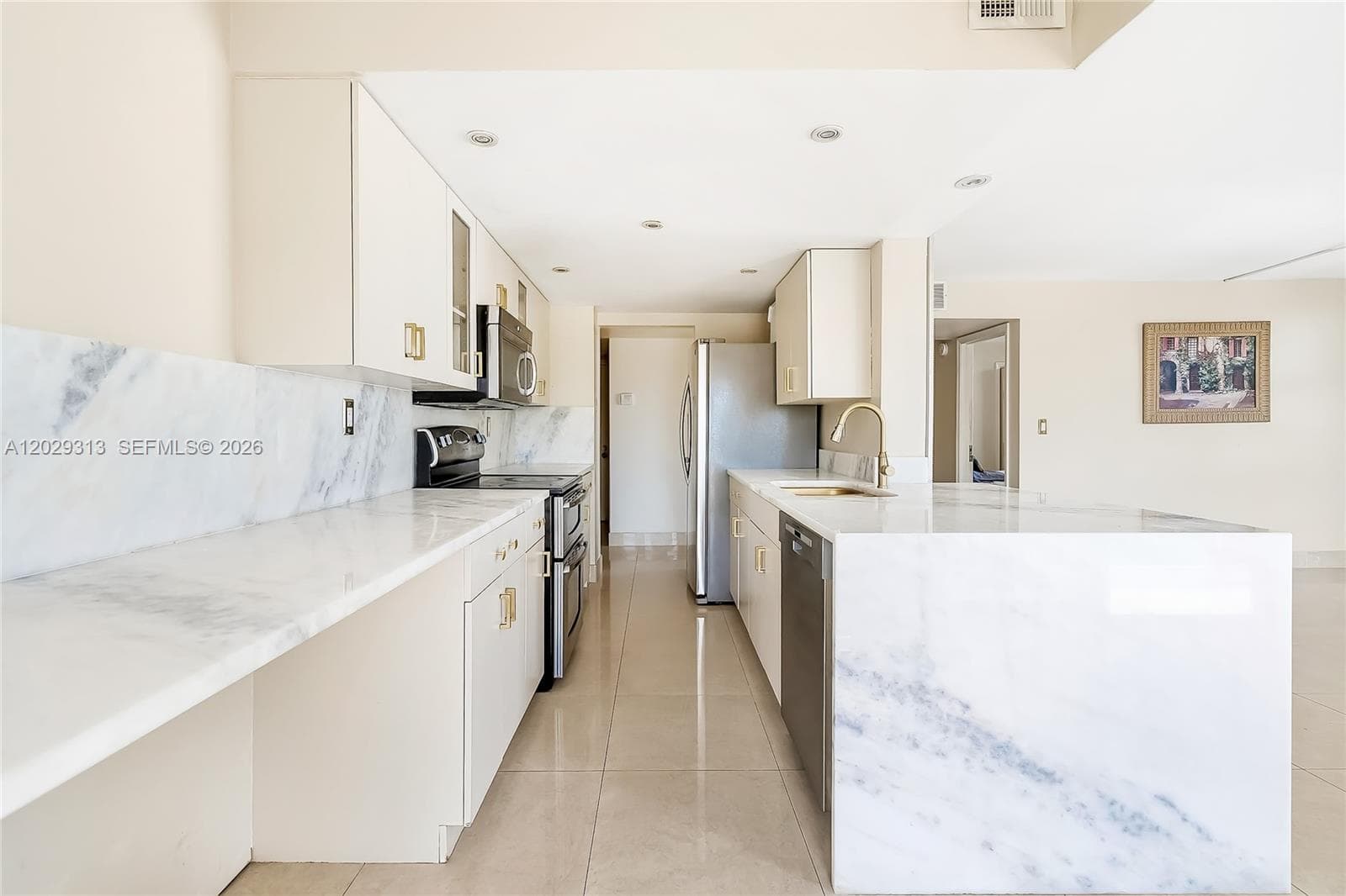 3031 N Ocean Blvd 406 photo 10