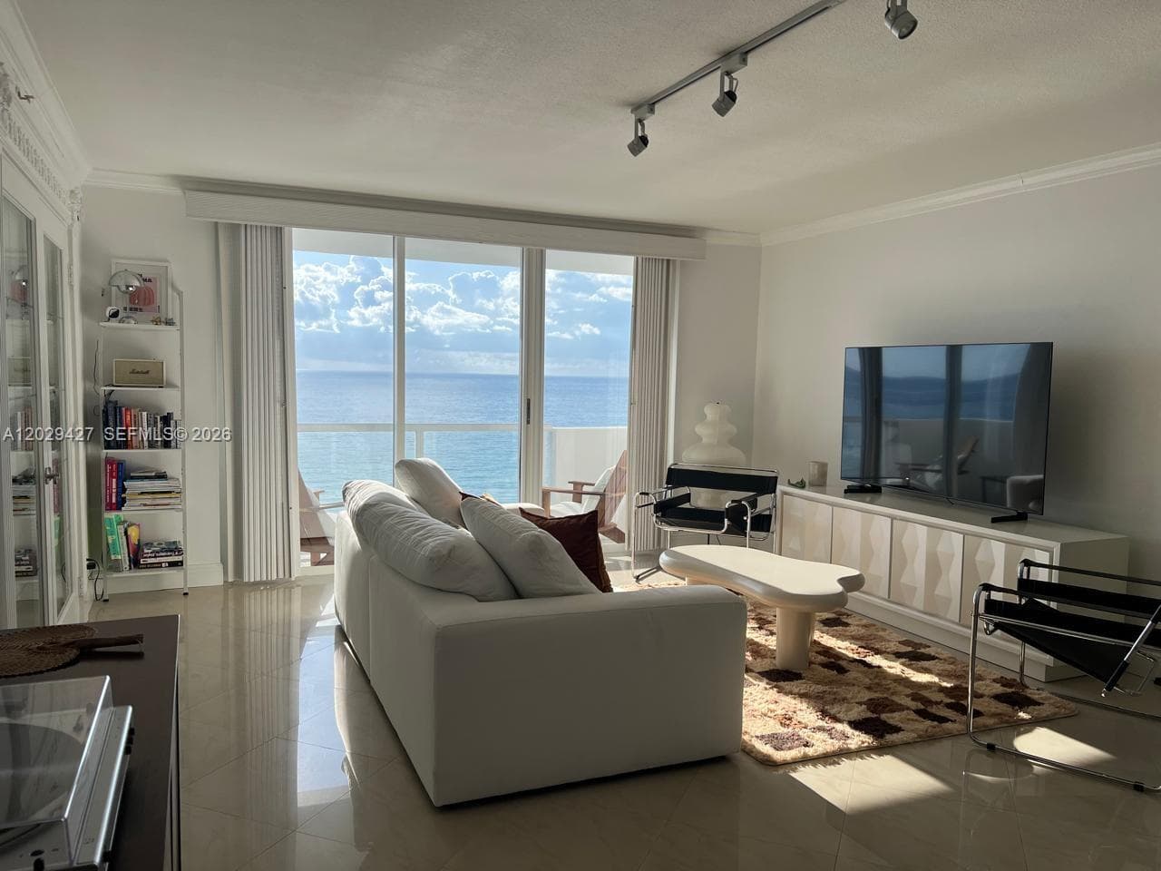 9195 Collins Ave 1001 photo 7