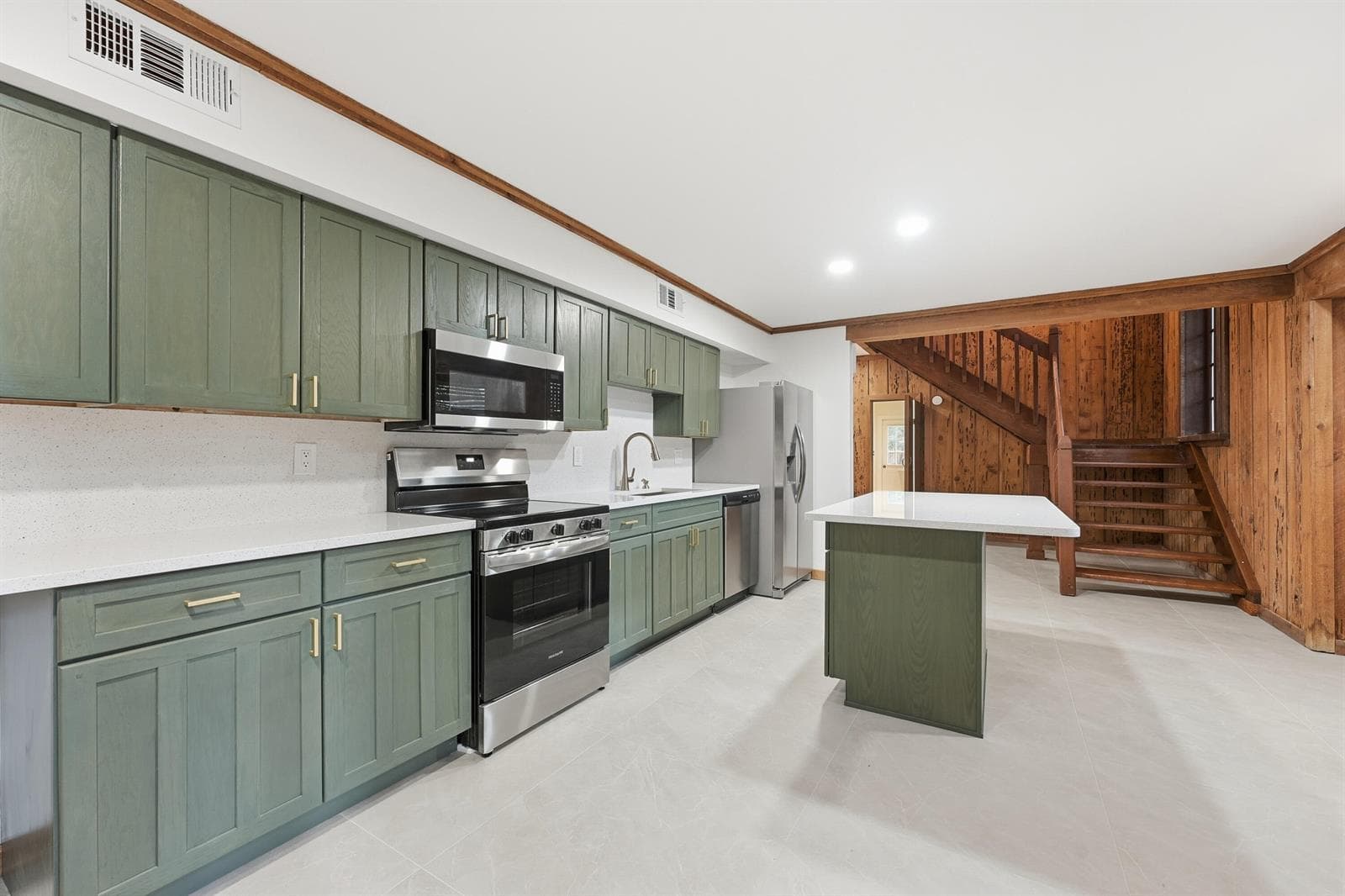 576 SW Rustic Circle photo 16