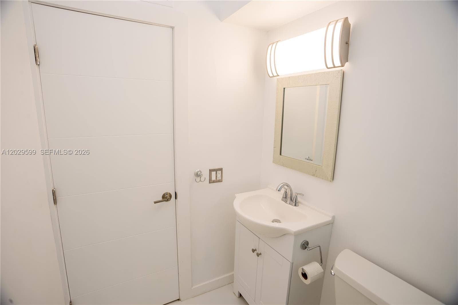 3755 NE 167th St 8 photo 16