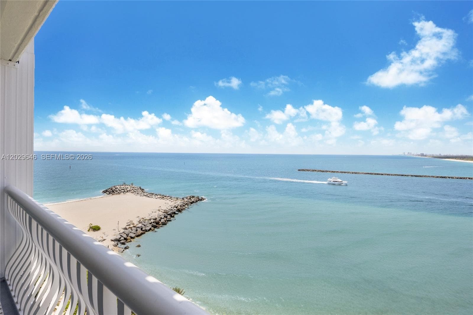 2200 S Ocean Ln 808 photo 17