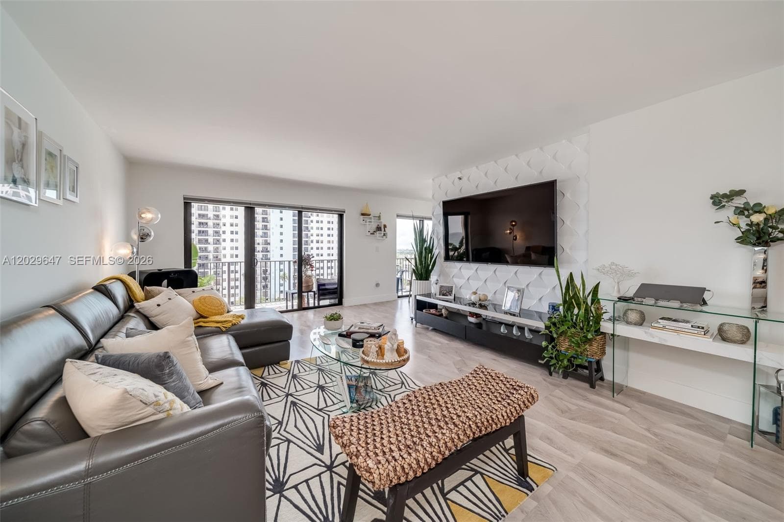 1201 S Ocean Dr 1105N photo 8