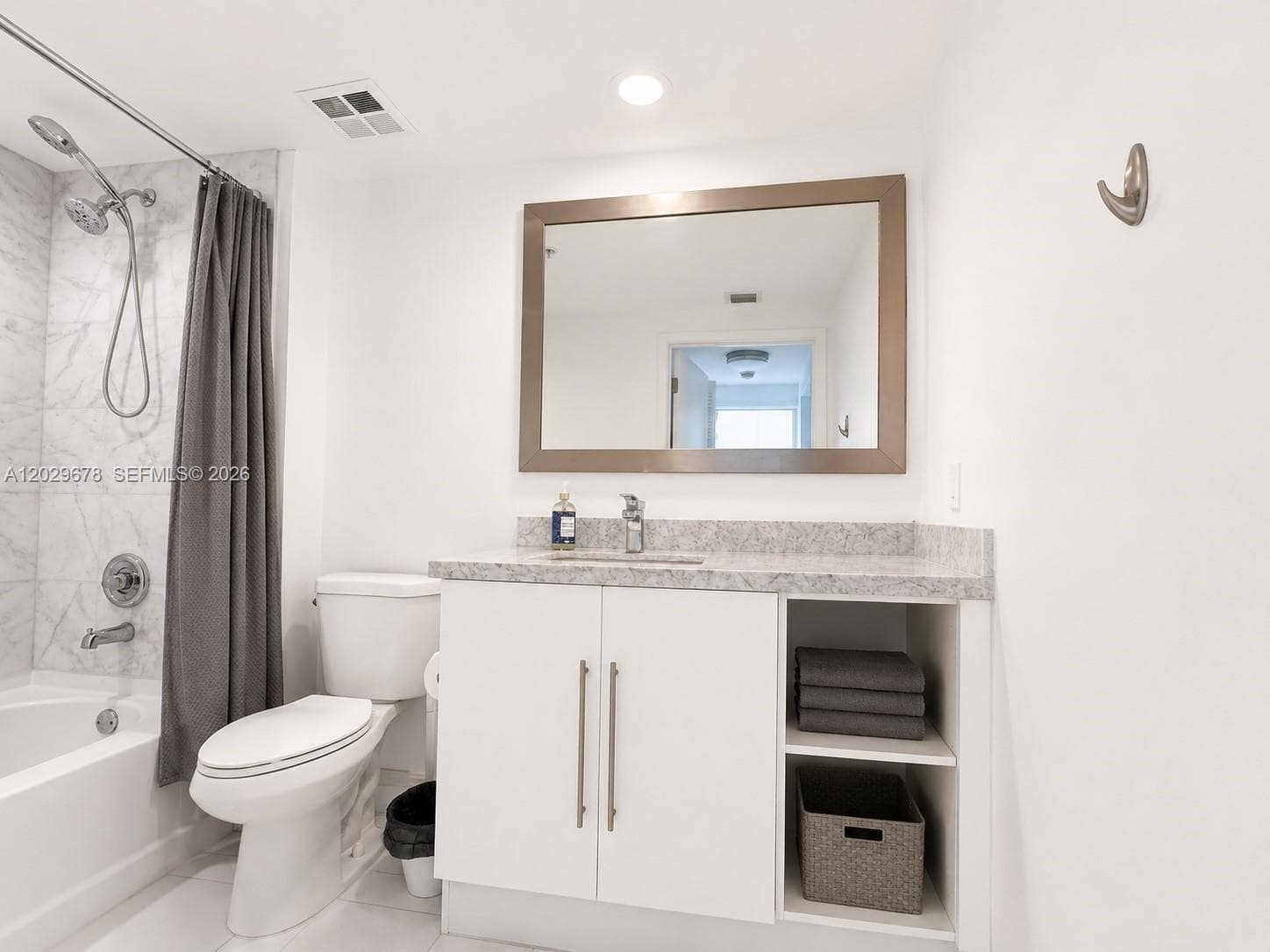 325 S Biscayne Blvd 717 photo 12