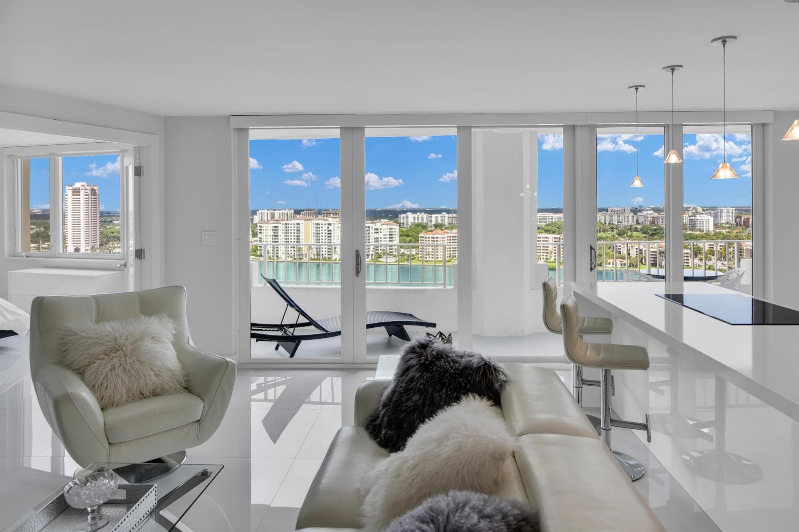 500 S Ocean Boulevard 2209 photo 1