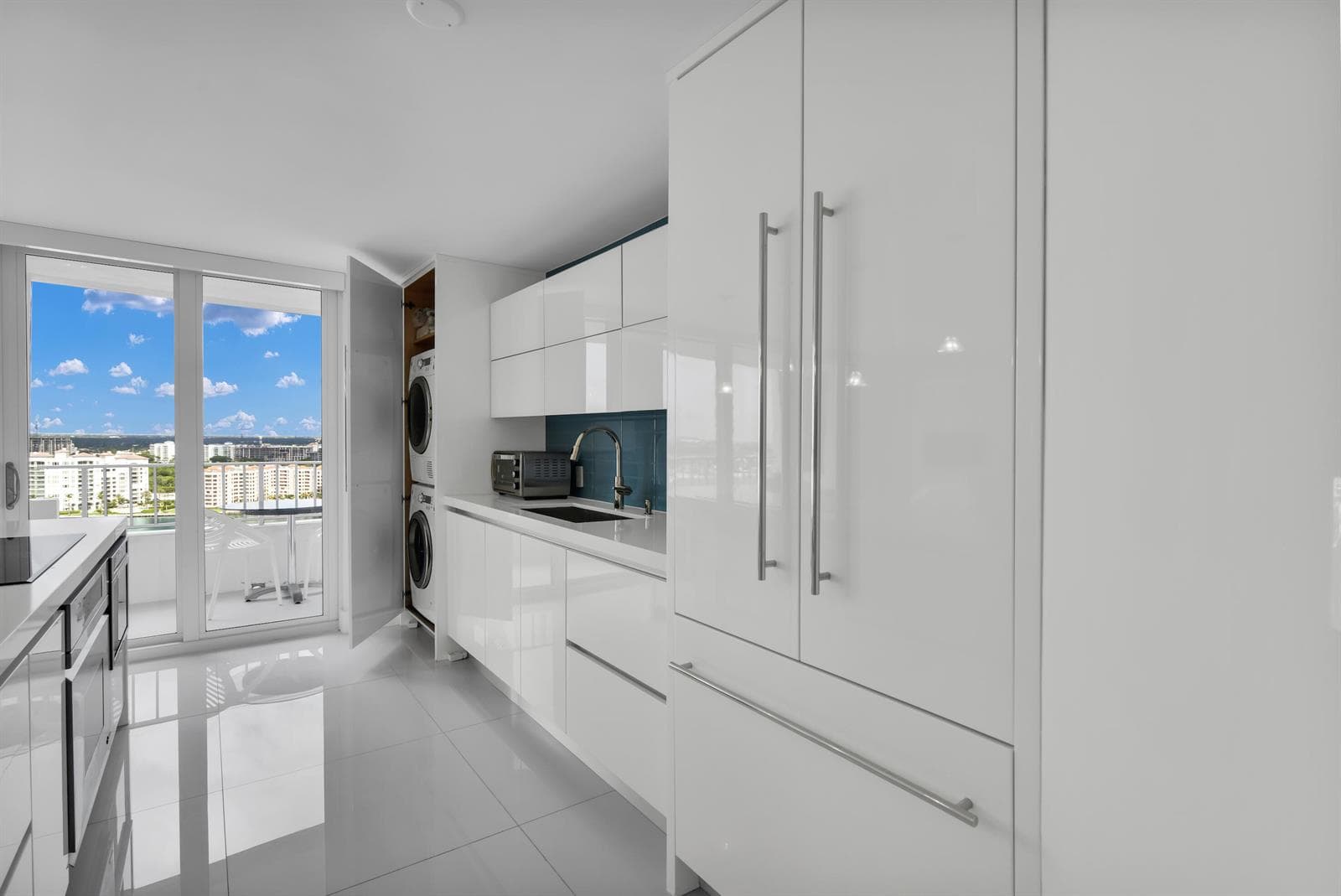 500 S Ocean Boulevard 2209 photo 4
