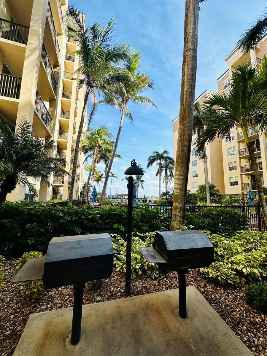 1801 N Flagler (seasonal Or Annual) Drive 101 photo 18