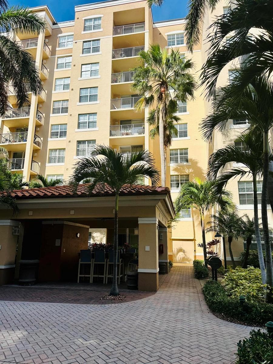 1801 N Flagler (seasonal Or Annual) Drive 101 photo 19