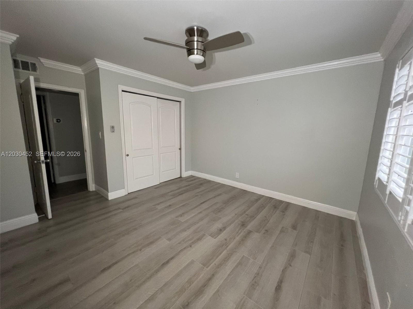 136 NE 19th Ct 105F photo 11