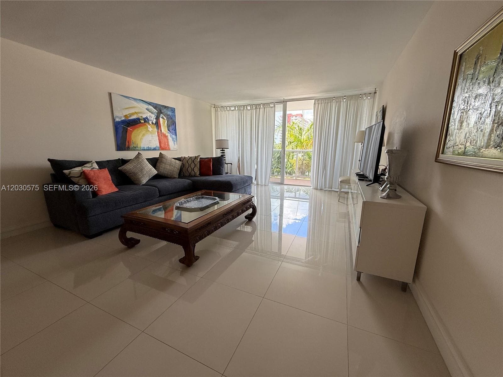 3140 S Ocean Dr 310 photo 4