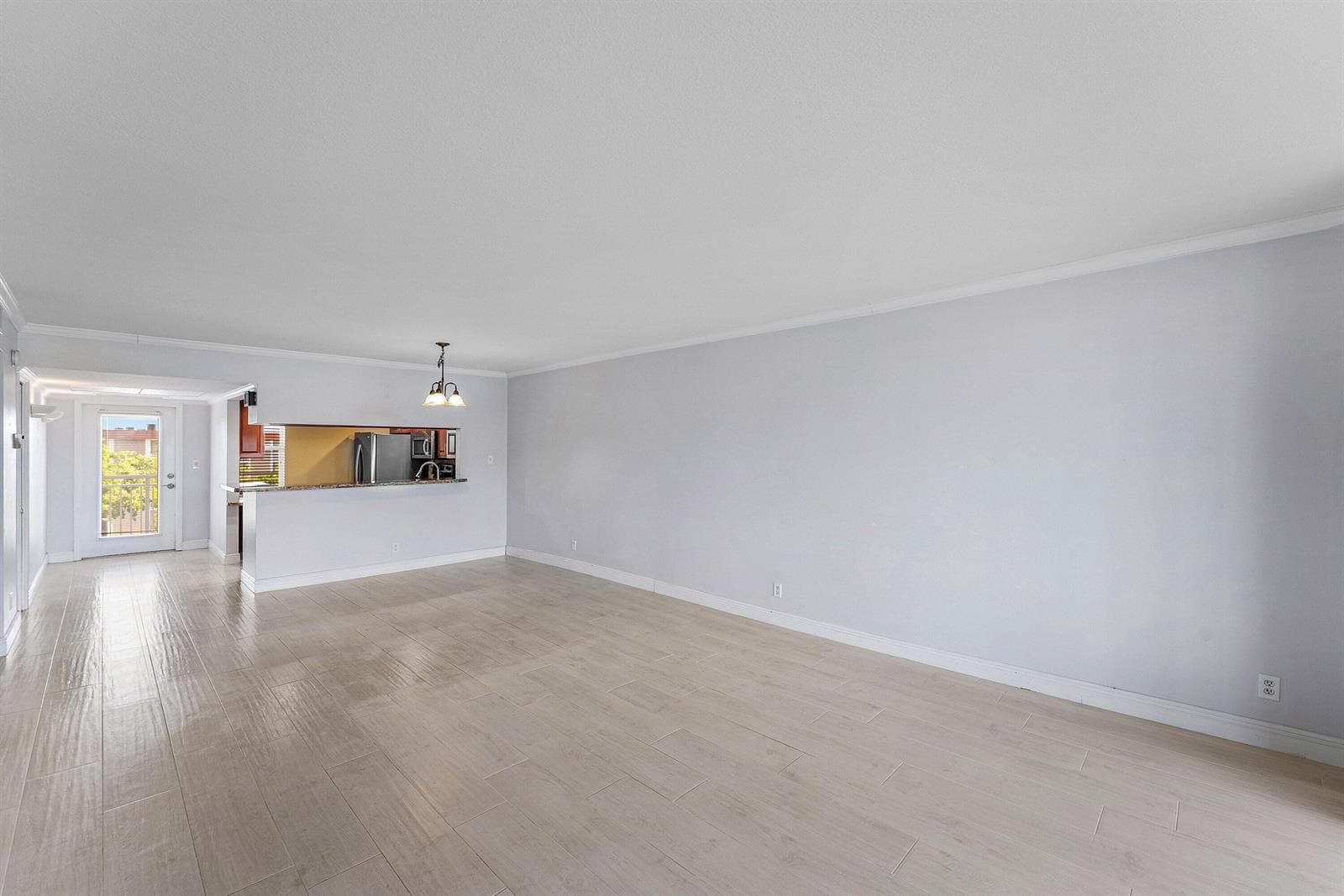 3150 NE 48th Court 411 photo 7