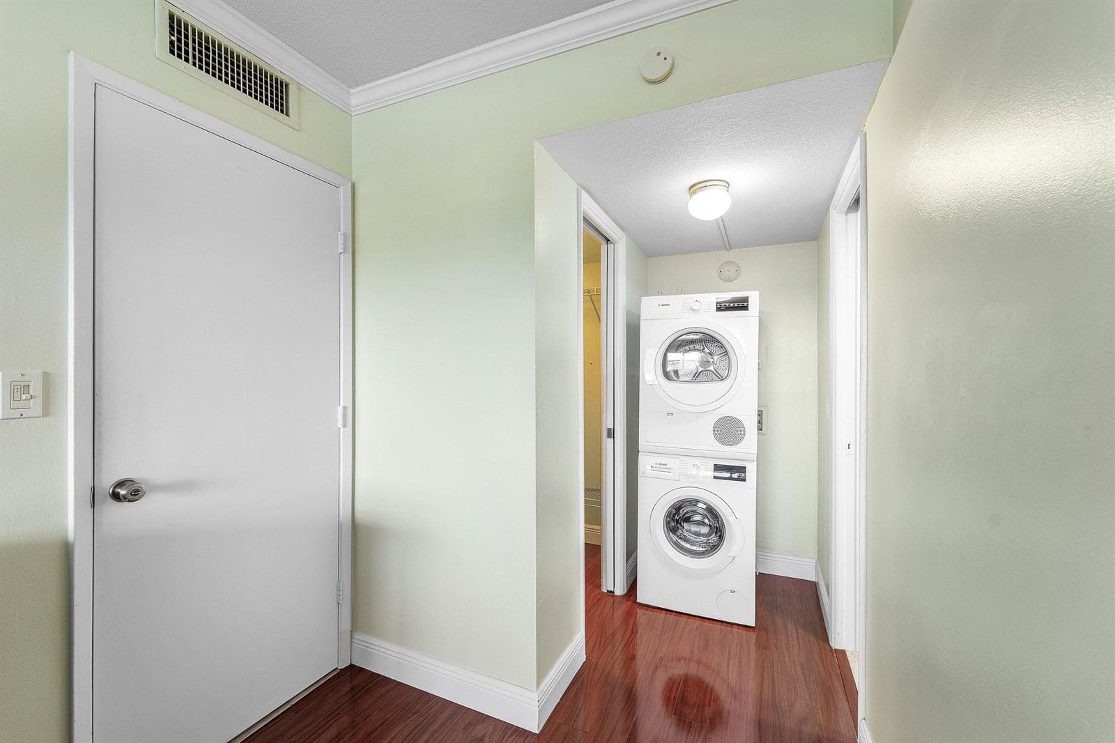 3150 NE 48th Court 411 photo 25