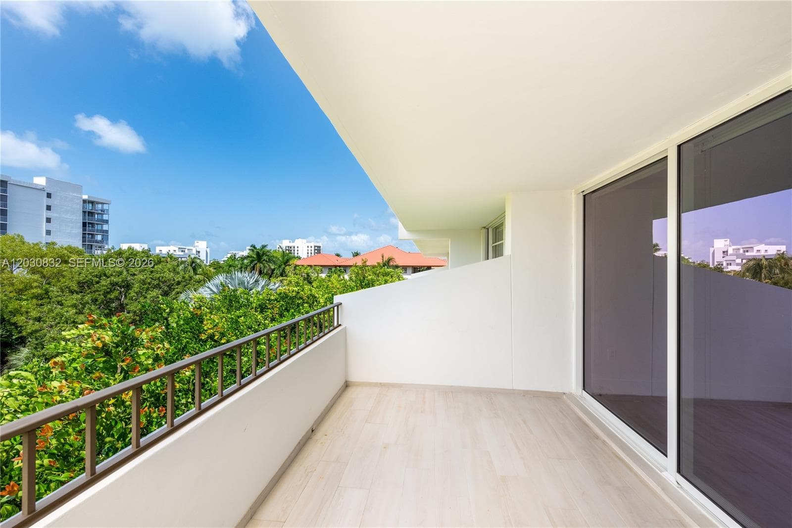 155 Ocean Lane Dr 403 photo 13
