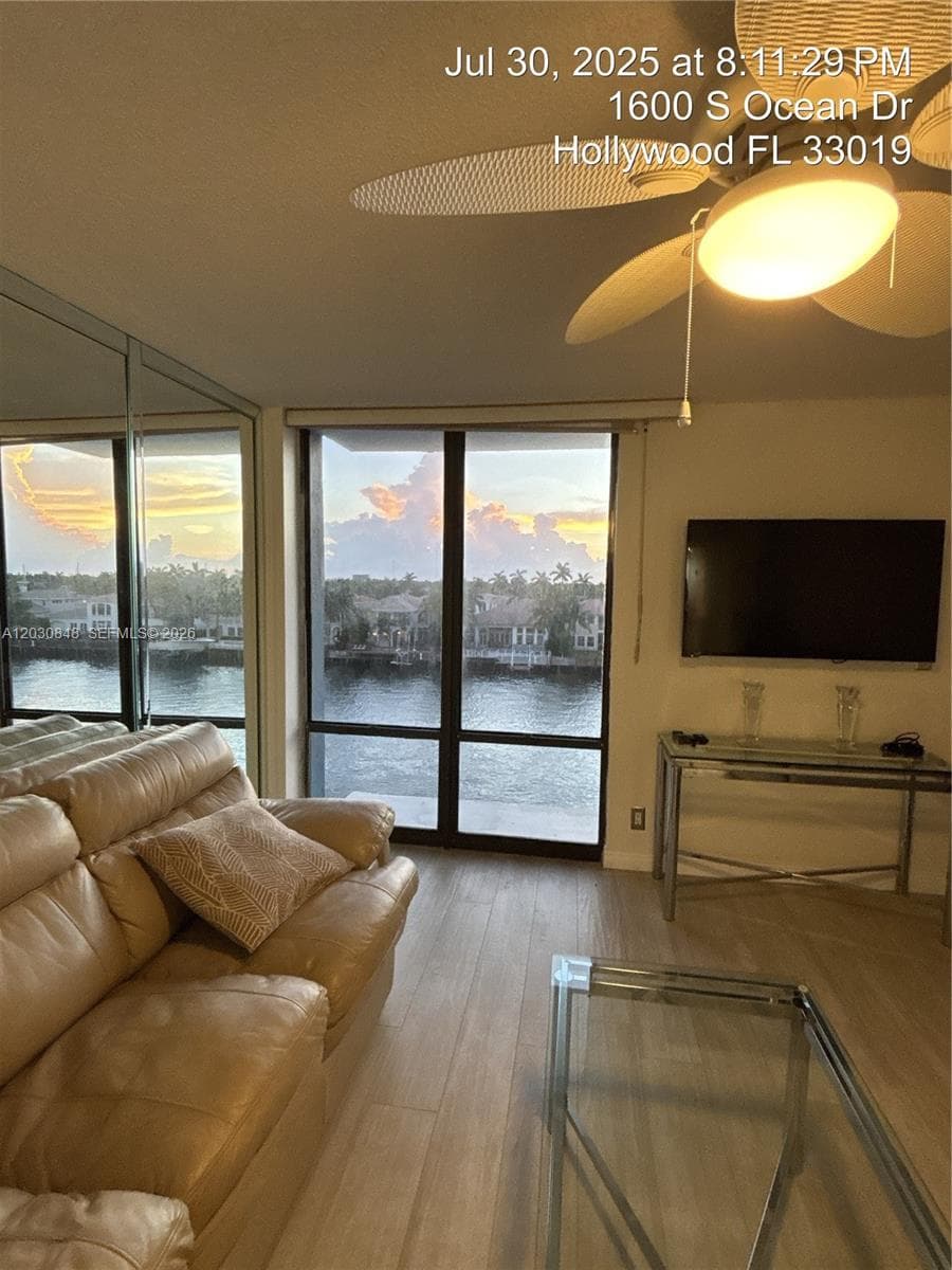 1600 S Ocean Dr 5A photo 11
