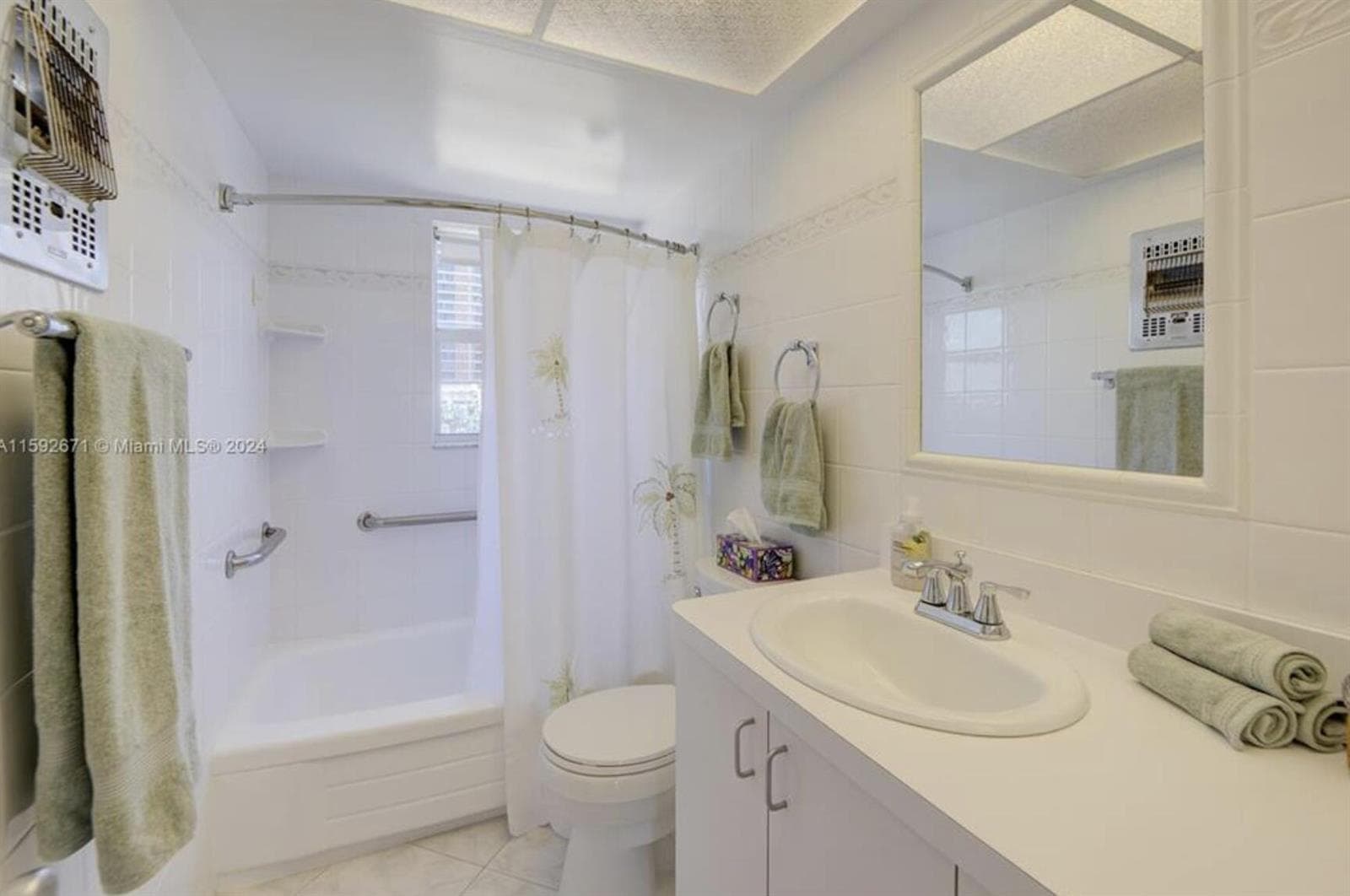 9 N Birch Road 503 photo 9