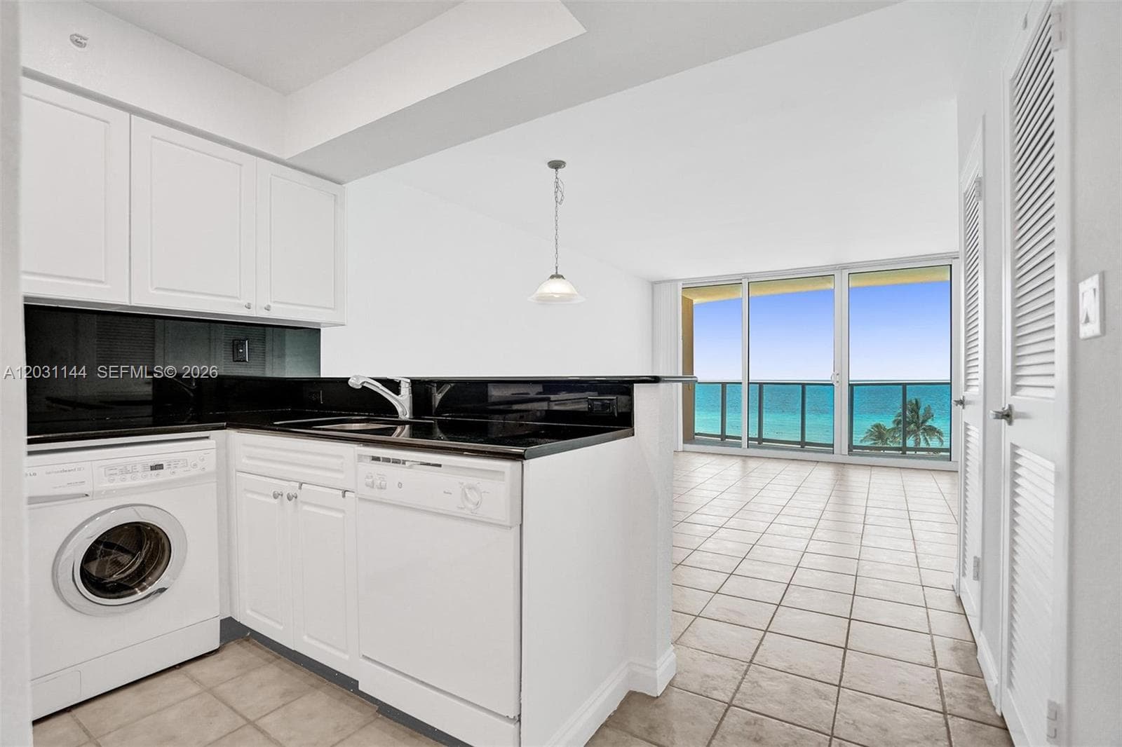 2501 S Ocean Dr 624 photo 5