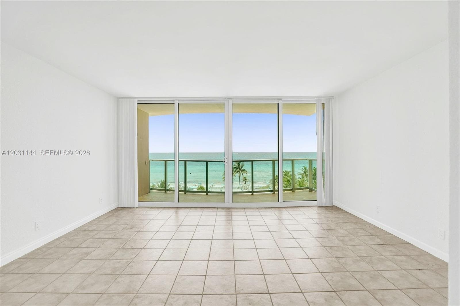 2501 S Ocean Dr 624 photo 4