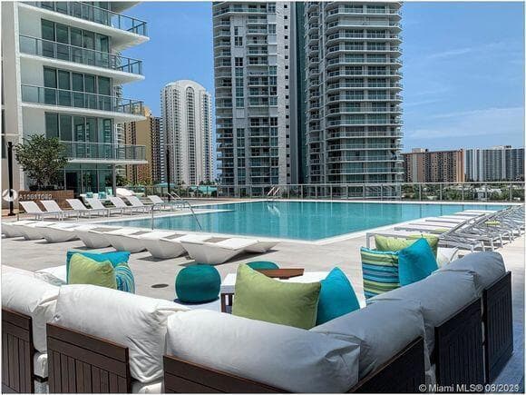 330 Sunny Isles Boulevard 5-703 photo 10