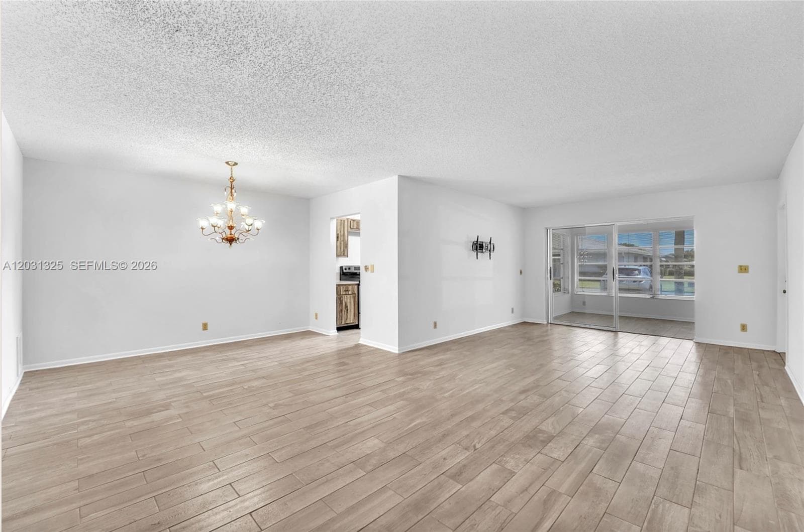 14529 Canalview Dr B photo 3