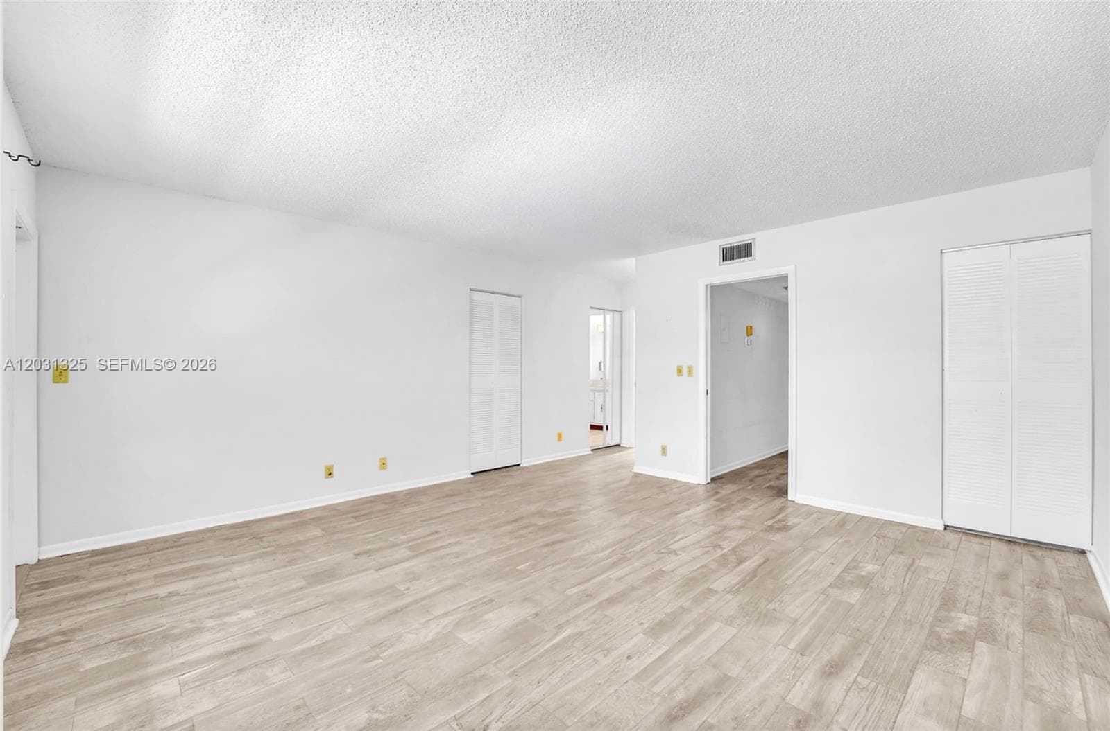14529 Canalview Dr B photo 5