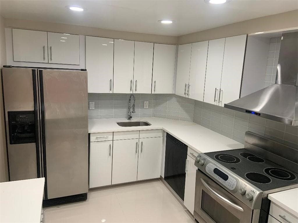 405 N Ocean Boulevard 1123 photo 8