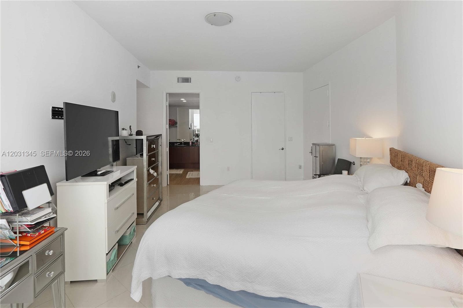 15811 Collins Ave 1105 photo 23