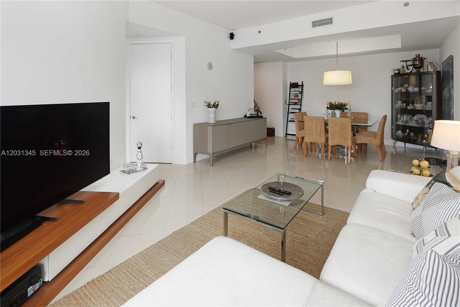 15811 Collins Ave 1105 photo 10