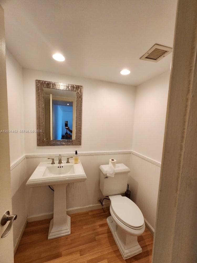 1301 River Reach Dr 106 photo 12