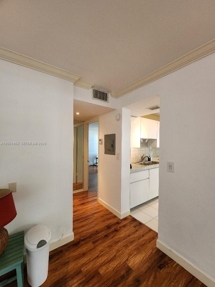 1301 River Reach Dr 106 photo 14