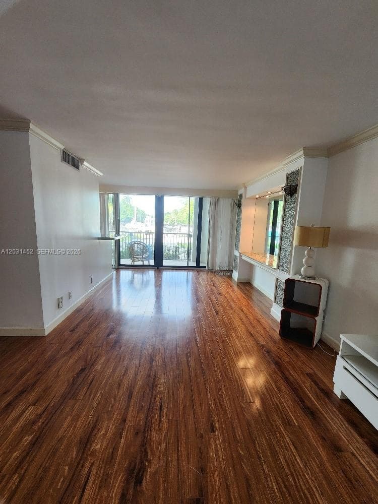 1301 River Reach Dr 106 photo 15
