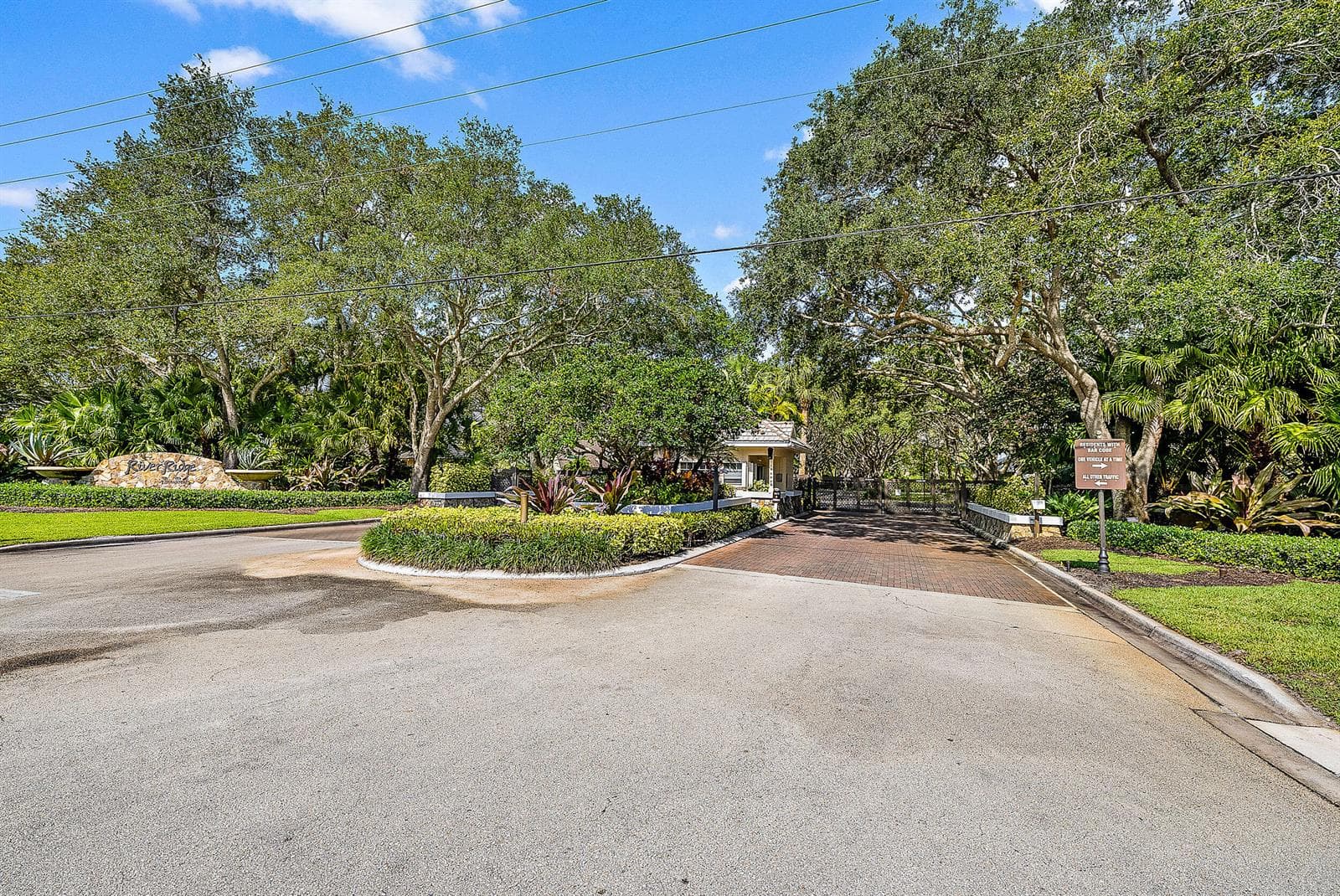 18791 SE River Ridge Road photo 15