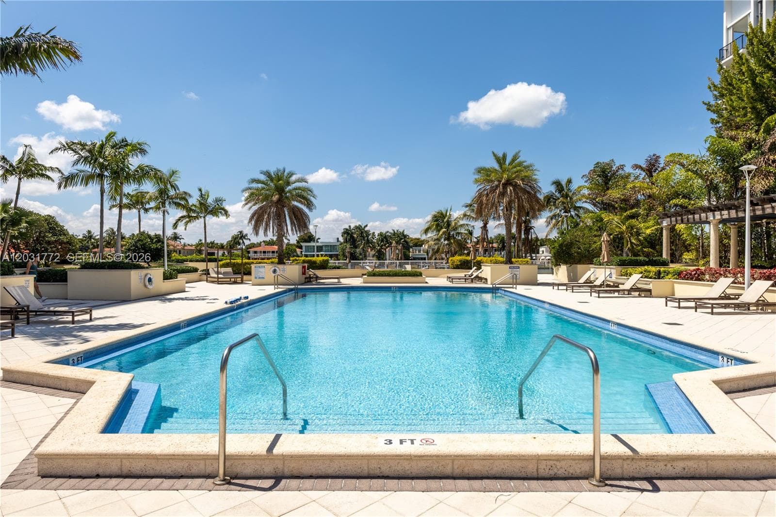 5600 Collins Ave 14R photo 7
